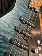 Load image into Gallery viewer, USED Hammerhead Elite 4 string