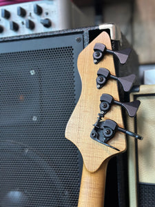 USED Hammerhead Elite 4 string