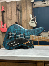 Load image into Gallery viewer, USED Hammerhead Elite 4 string
