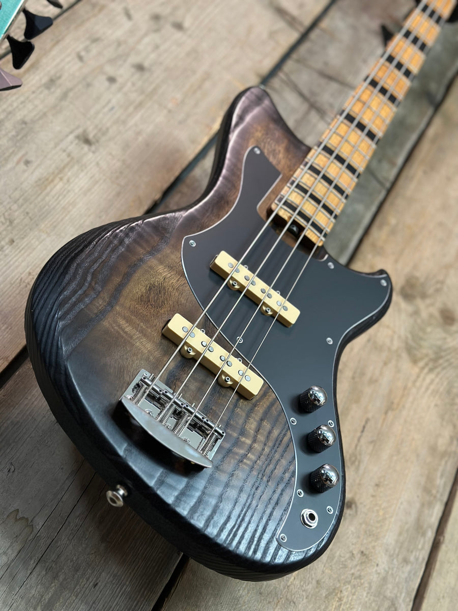 Alpher Instruments Mako Classic 4 String – Alpher Instruments