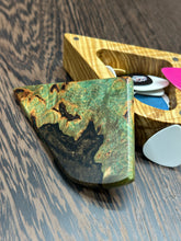 Load image into Gallery viewer, Trinket box / pick storage box