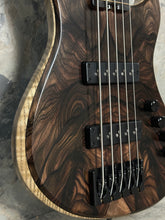 Load image into Gallery viewer, Mako Elite 5 String
