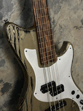 Load image into Gallery viewer, Mako Classic 4 String PJ