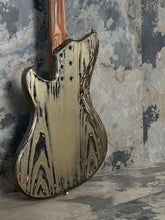 Load image into Gallery viewer, Mako Classic 4 String PJ