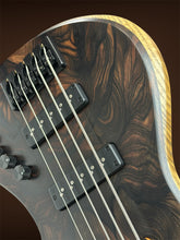 Load image into Gallery viewer, Mako Elite 5 String