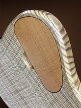 Load image into Gallery viewer, Mako Elite 5 String