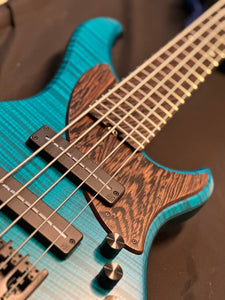 USED Cobia Elite 5 String Bass
