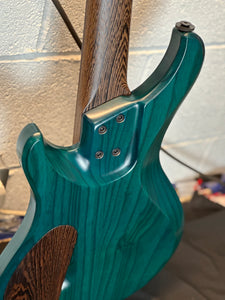 USED Cobia Elite 5 String Bass